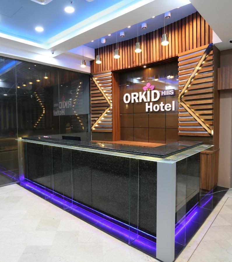 Orkid Hotel At Bukit Bintang クアラルンプール エクステリア 写真