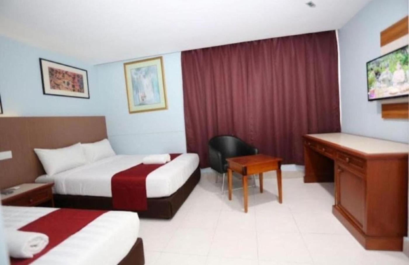 Orkid Hotel At Bukit Bintang クアラルンプール エクステリア 写真