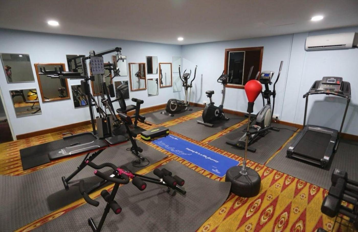 Orkid Hotel At Bukit Bintang クアラルンプール エクステリア 写真